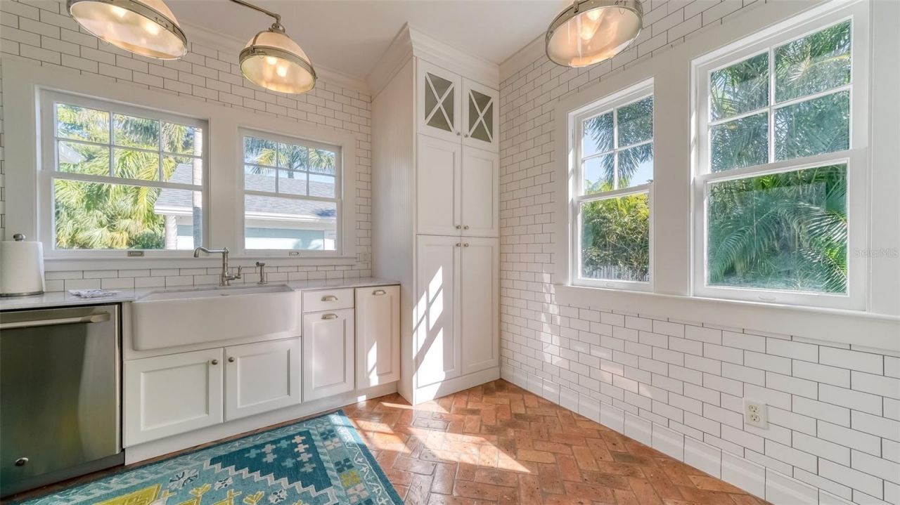 847 Hudson Avenue, Sarasota, FL 34236 Photo