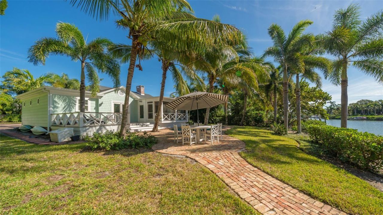 847 Hudson Avenue, Sarasota, FL 34236 Photo