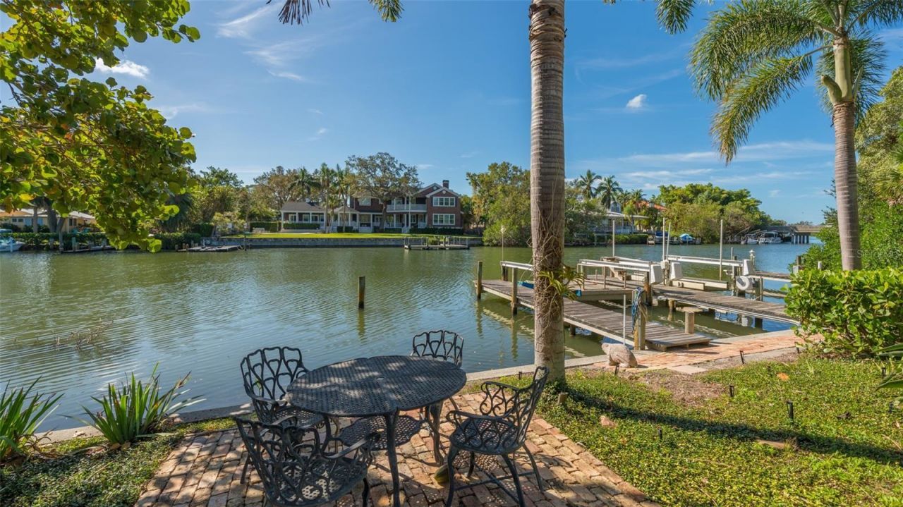 847 Hudson Avenue, Sarasota, FL 34236 Photo