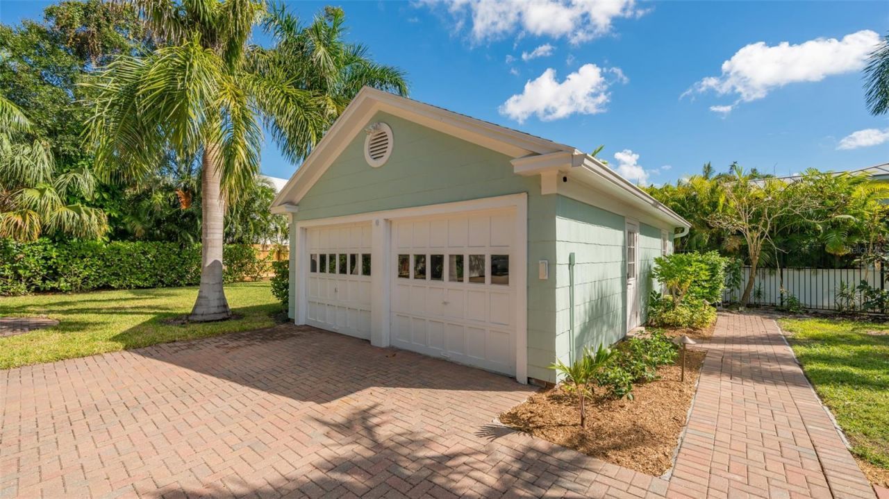 847 Hudson Avenue, Sarasota, FL 34236 Photo
