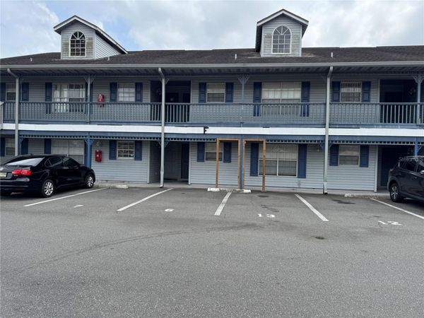 313 DIRKSEN DRIVE , Unit F7, DEBARY, FL 32713