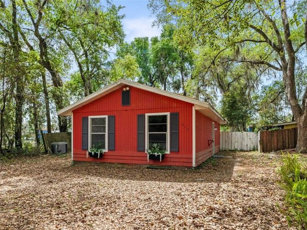 615 NW 24TH AVENUE, GAINESVILLE, FL 32609