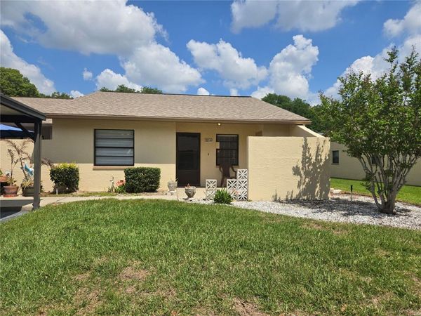 38349 COTTONWOOD PLACE, Unit 1, ZEPHYRHILLS, FL 33542