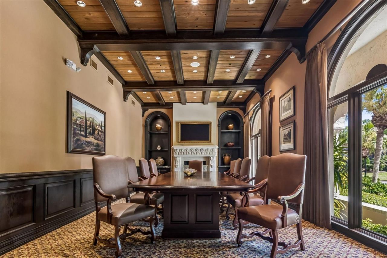 17008 Madres De Avila, Tampa, FL 33613 Photo