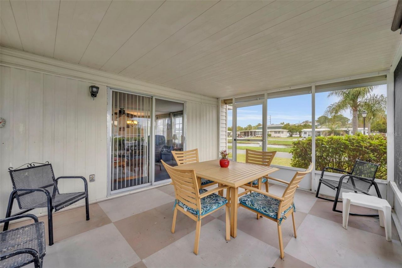 104 Diamond Head Drive, Leesburg, FL 34788 Photo