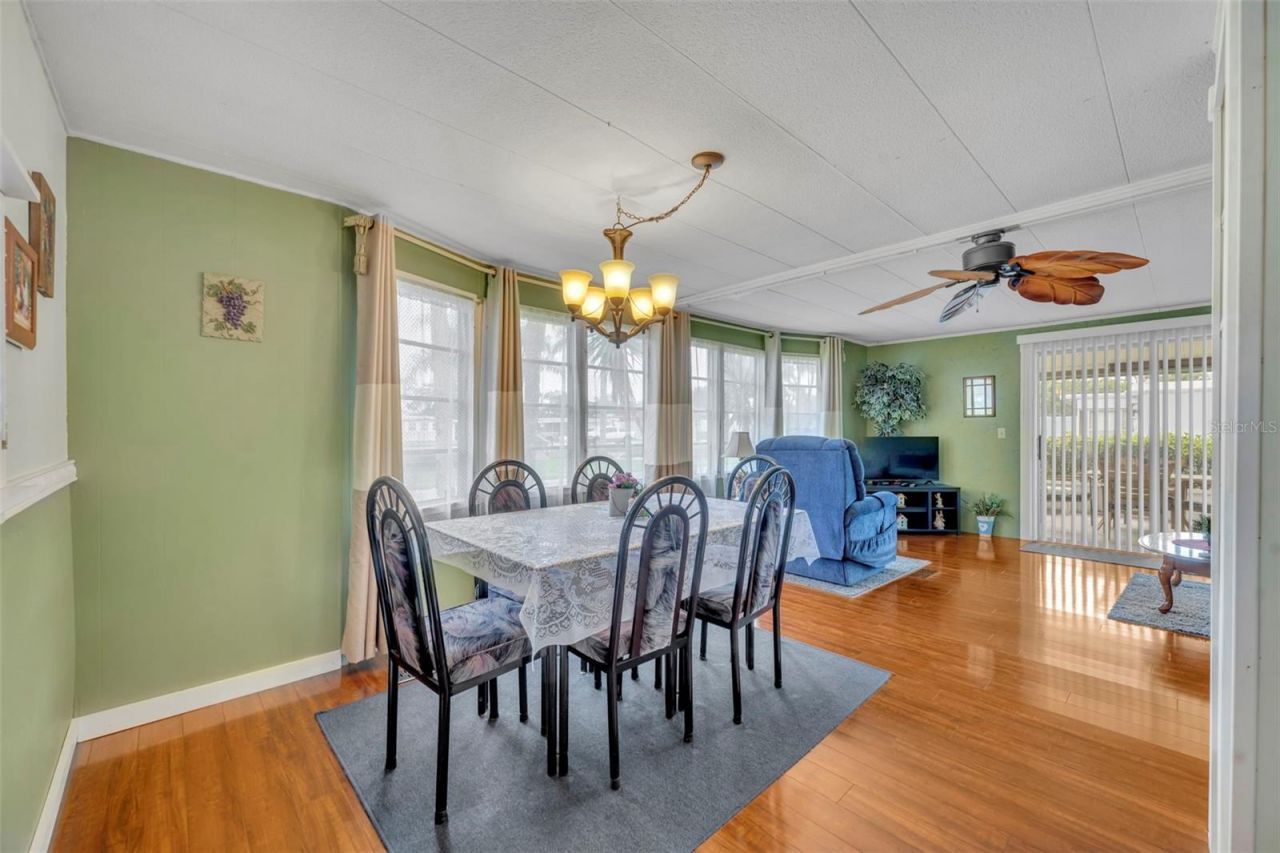 104 Diamond Head Drive, Leesburg, FL 34788 Photo