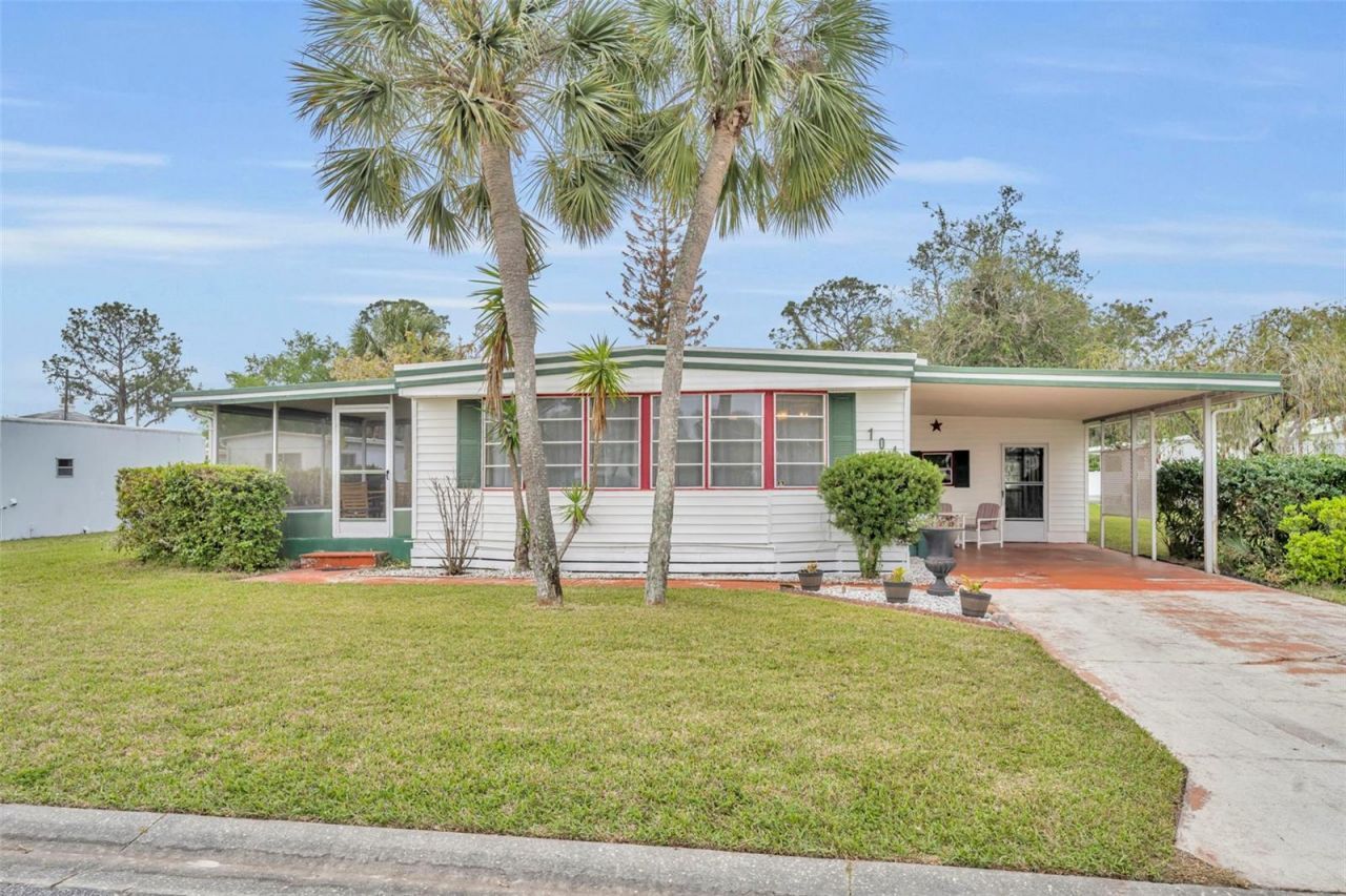 104 Diamond Head Drive, Leesburg, FL 34788 Photo