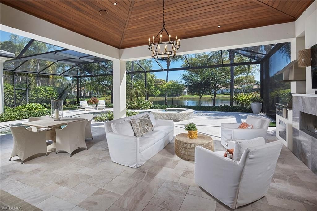 2220 Miramonte Ct, Naples, FL 34105 Photo