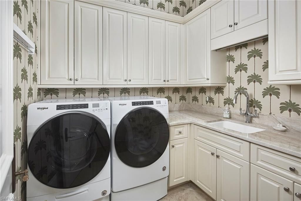 2220 Miramonte Ct, Naples, FL 34105 Photo