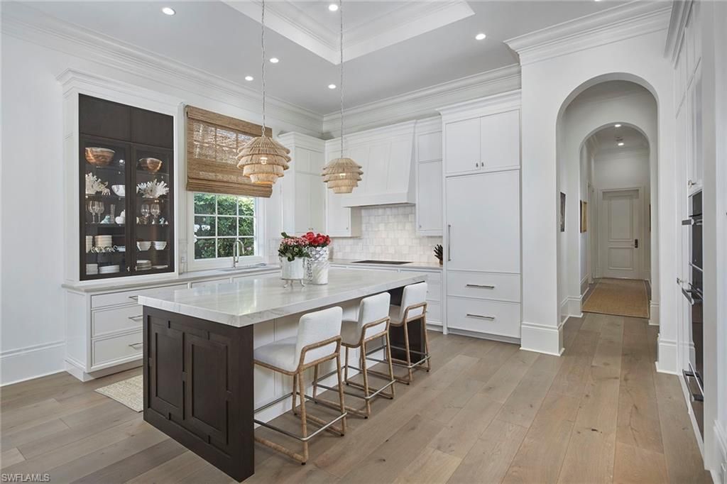 2220 Miramonte Ct, Naples, FL 34105 Photo