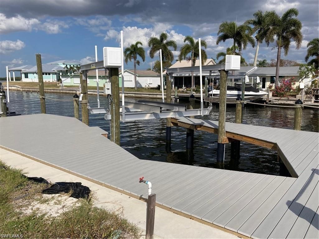 2849 Triggerfish St , Matlacha, FL 33993 Photo