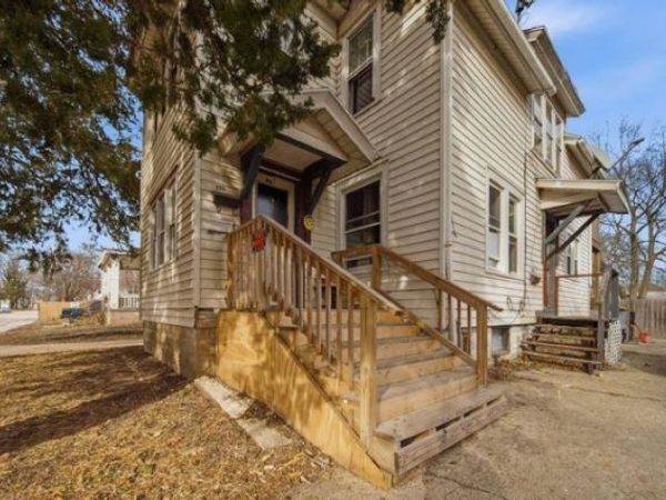 506 Ave F, STERLING, IL 61081