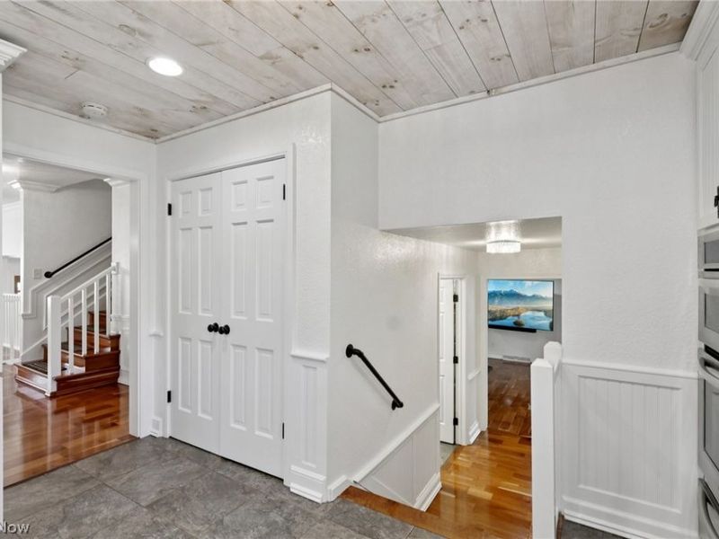 4144 Fairway Drive , Canfield, OH 44406 Photo 14