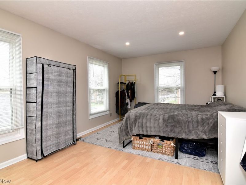 2108 Glouchester Drive, Lyndhurst, OH 44124 Photo 13