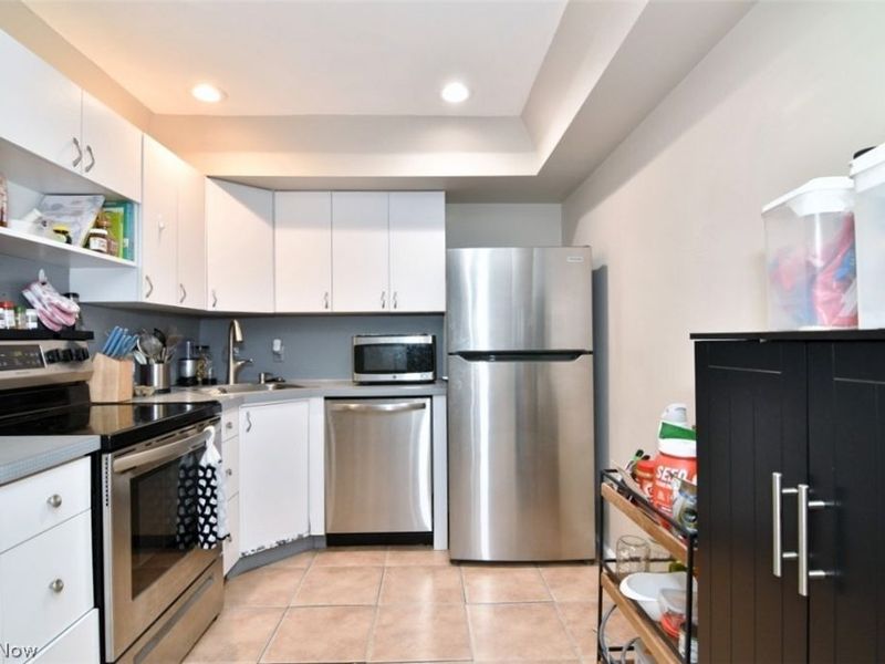 2108 Glouchester Drive, Lyndhurst, OH 44124 Photo 6