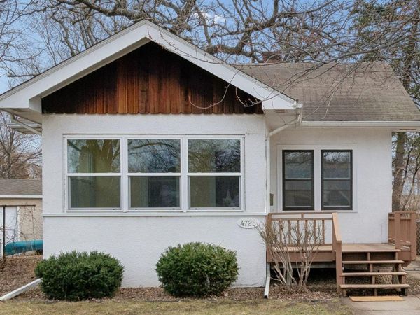 4725 37th Avenue S, Minneapolis, MN 55406