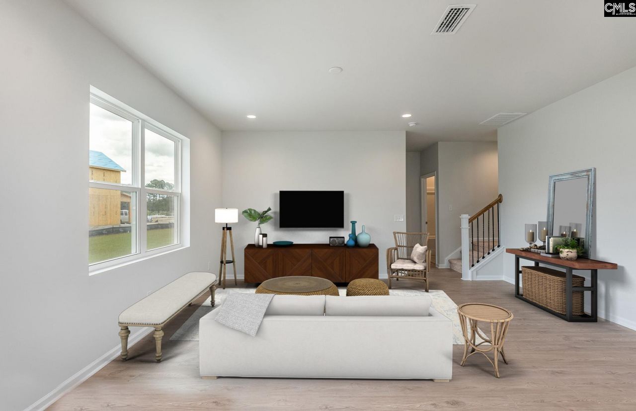 430 Edith Court Photo 6