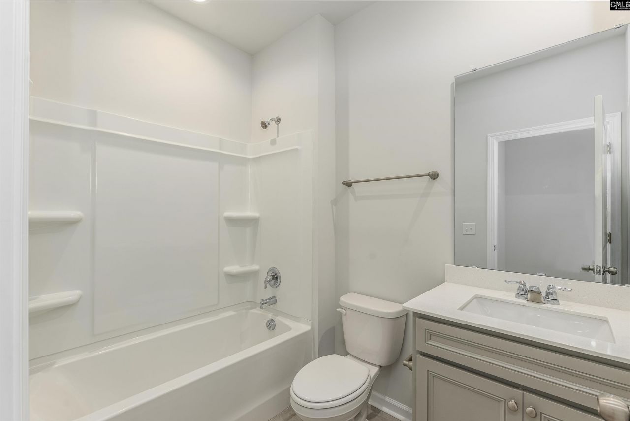 430 Edith Court Photo 8