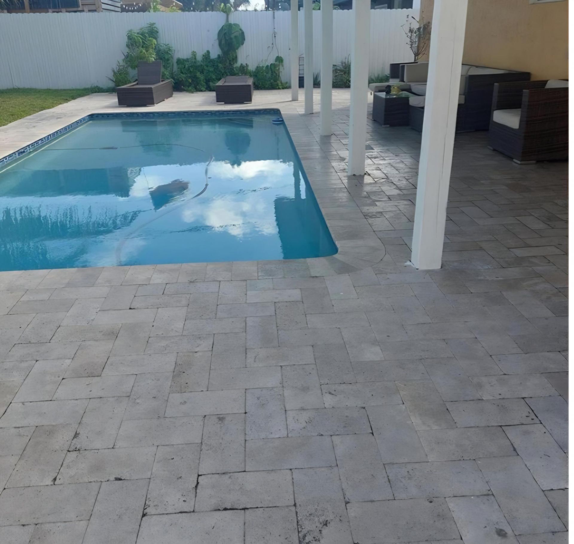 1670 NE 1st Avenue, Pompano Beach, FL 33060 Photo