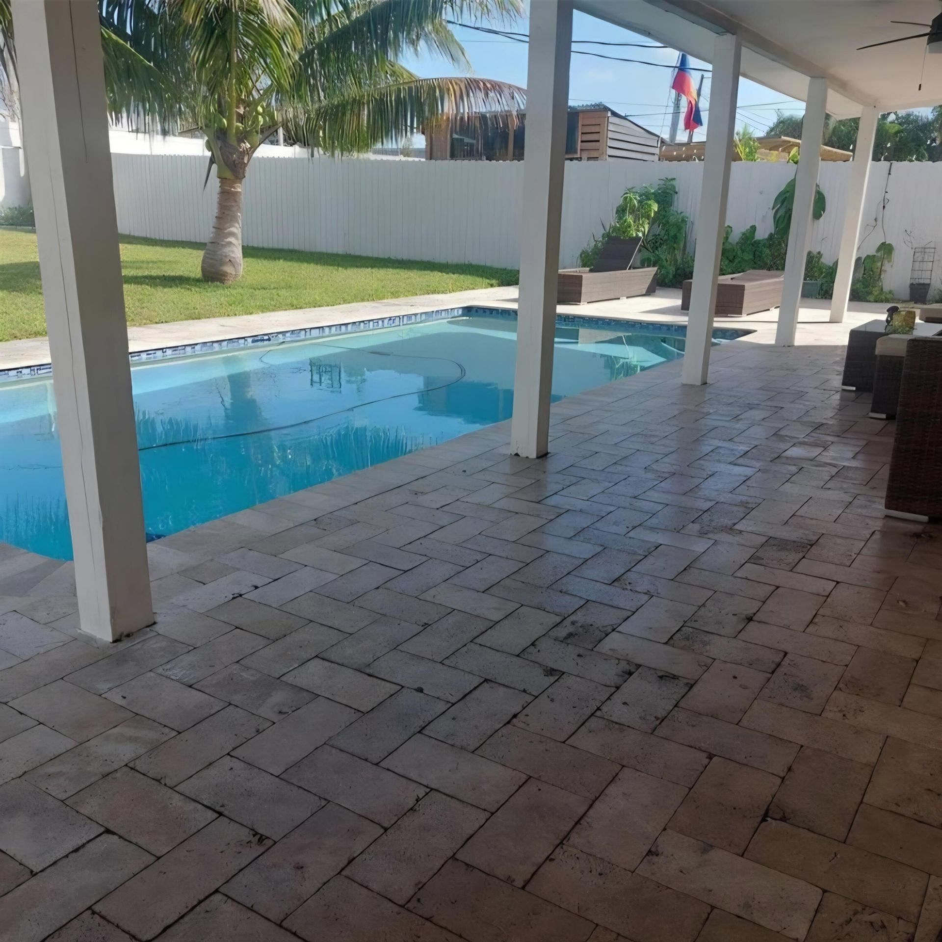 1670 NE 1st Avenue, Pompano Beach, FL 33060 Photo