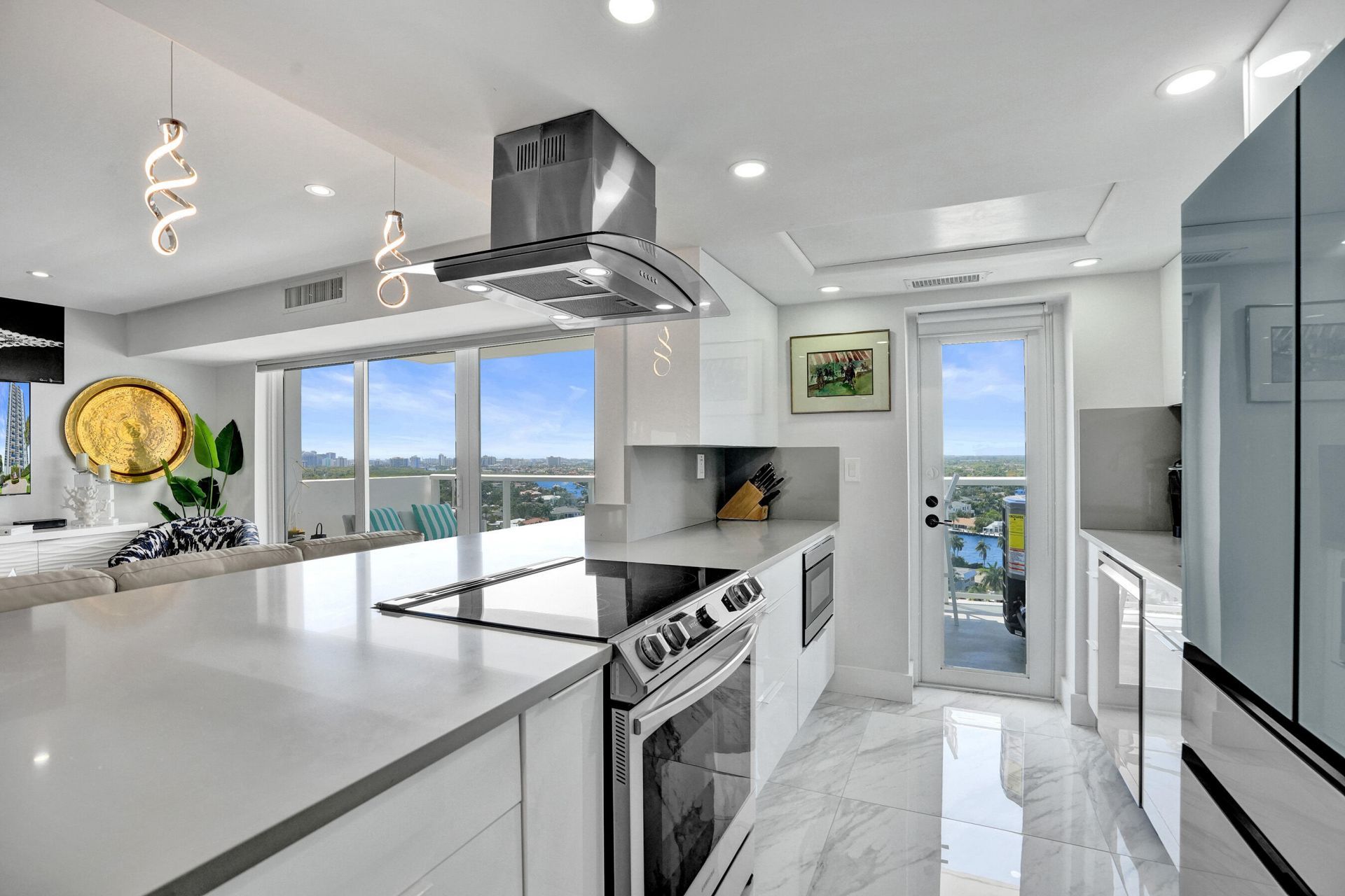 2701 N Ocean Boulevard, Unit 17e, Fort Lauderdale, FL 33308 Photo