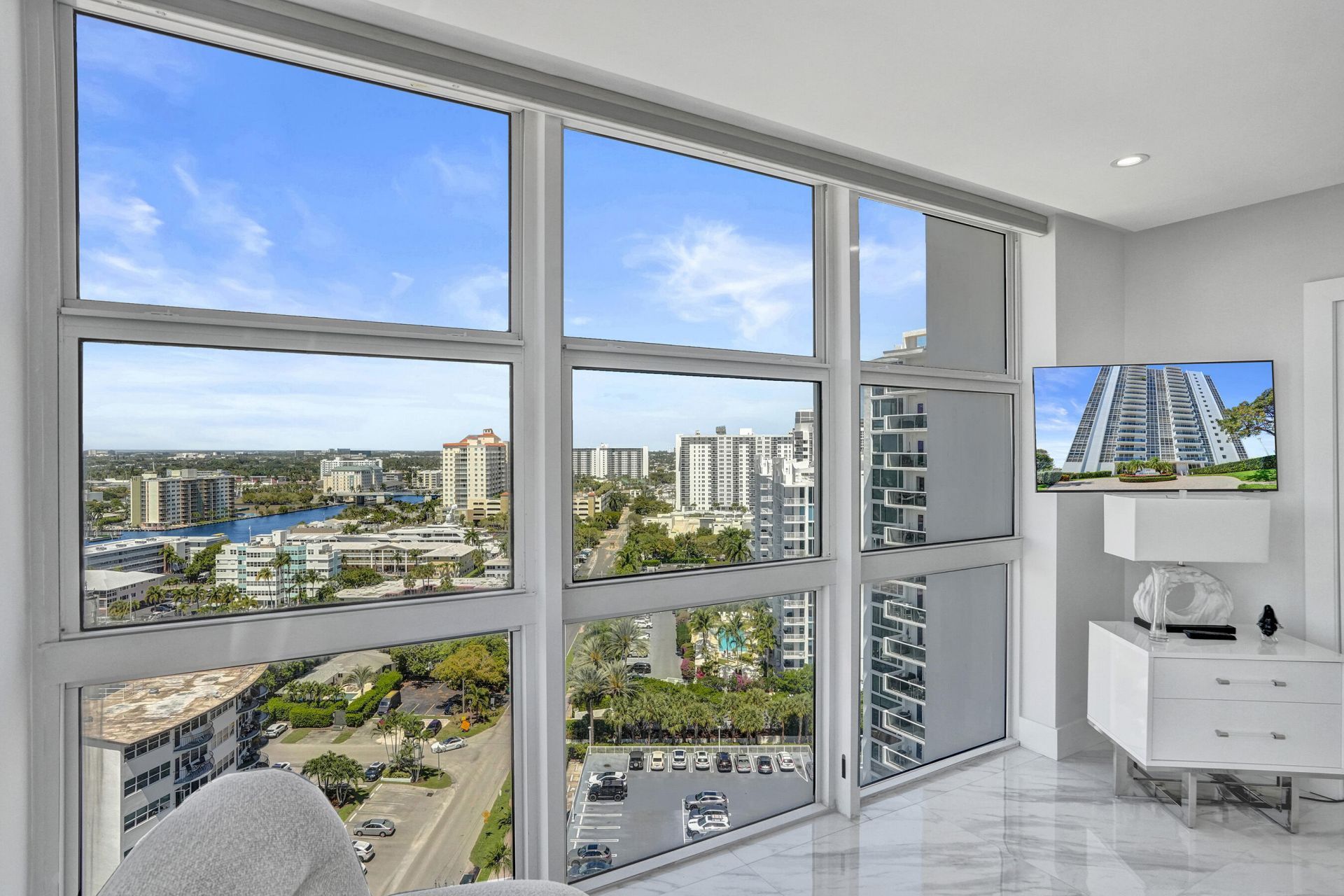 2701 N Ocean Boulevard, Unit 17e, Fort Lauderdale, FL 33308 Photo