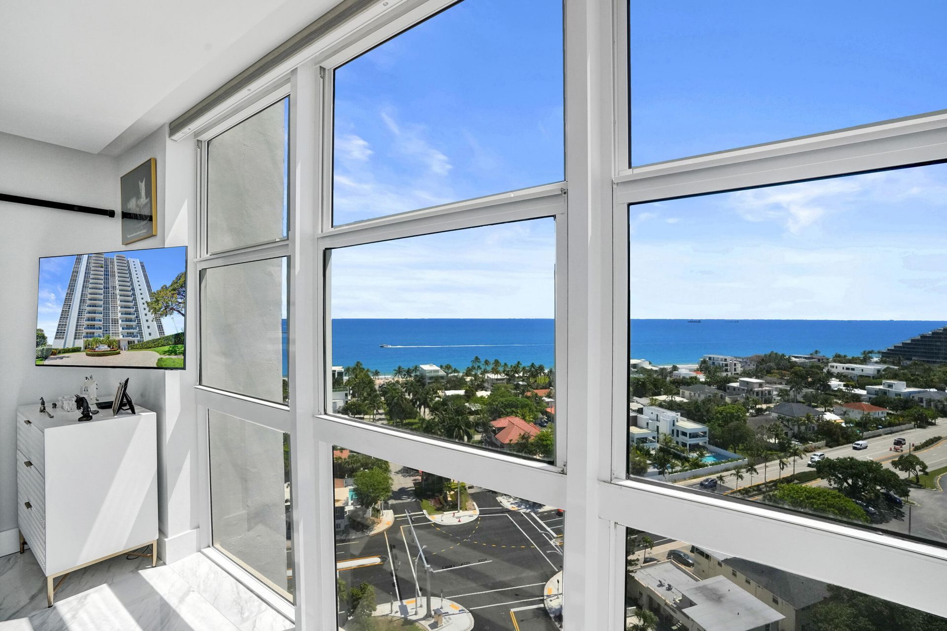 2701 N Ocean Boulevard, Unit 17e, Fort Lauderdale, FL 33308 Photo