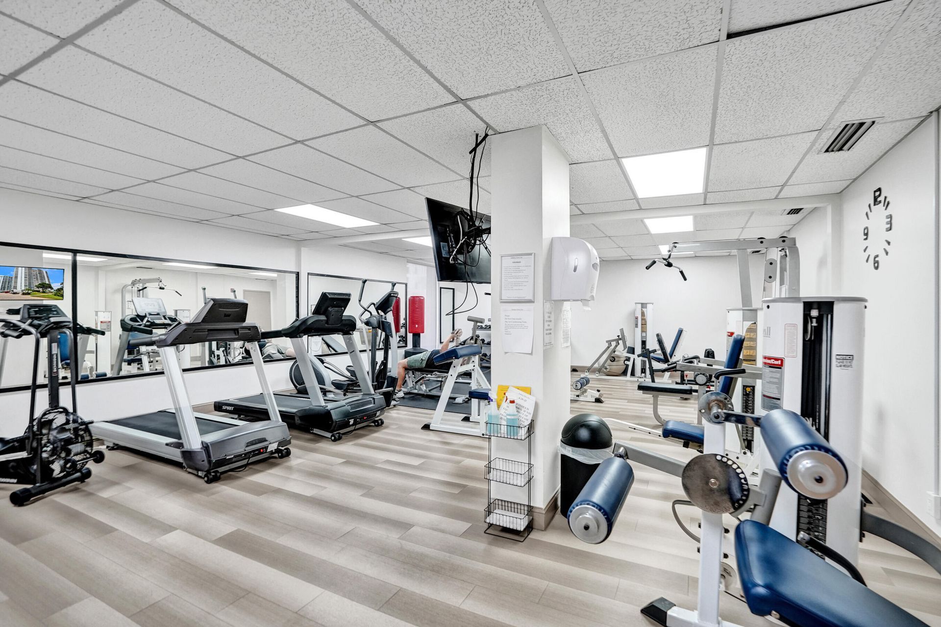 2701 N Ocean Boulevard, Unit 17e, Fort Lauderdale, FL 33308 Photo