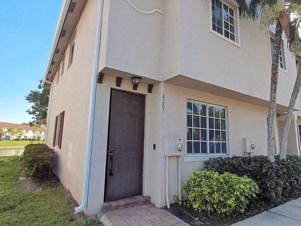 4207 Napoli Lake Drive, West Palm Beach, FL 33410