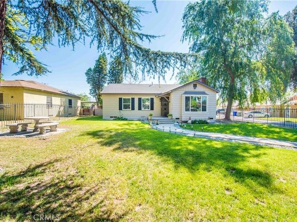 2803 Ladera Road, San Bernardino, CA 92405