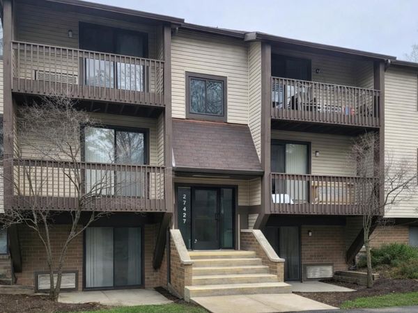 27427 westown blvd, Unit 1712, Westlake, OH 44145