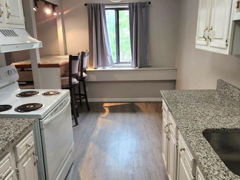 27427 westown blvd, Unit 1712, Westlake, OH 44145 Photo 16