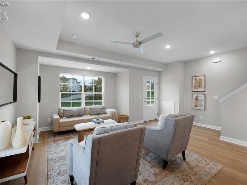 445 Harbor Lane, Lorain, OH 44052 Photo 13