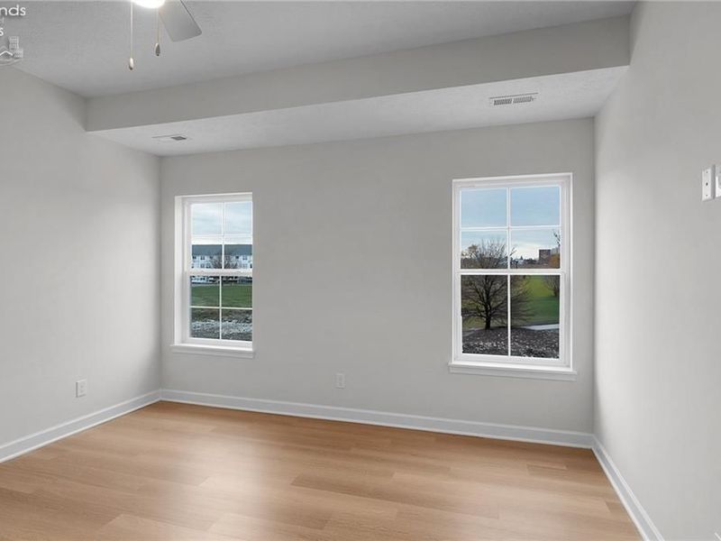 445 Harbor Lane, Lorain, OH 44052 Photo 14