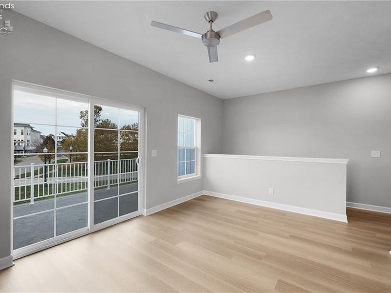 445 Harbor Lane, Lorain, OH 44052 Photo 16