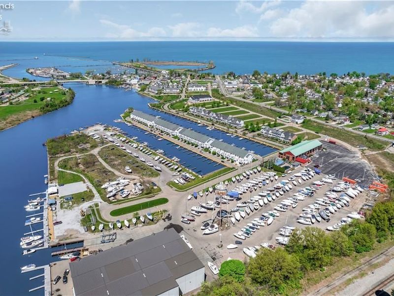 445 Harbor Lane, Lorain, OH 44052 Photo 44