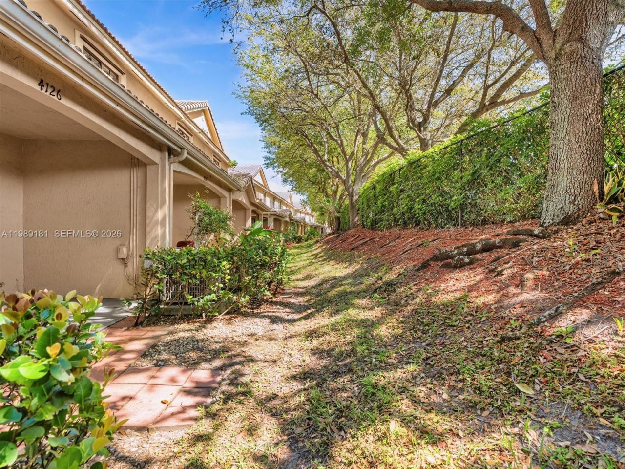 4126 Forest Dr , Weston, FL 33332 Photo