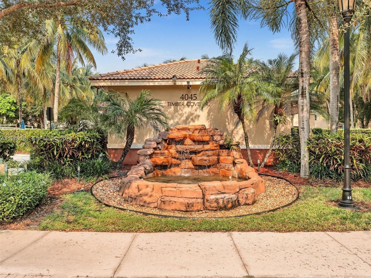 4126 Forest Dr , Weston, FL 33332 Photo