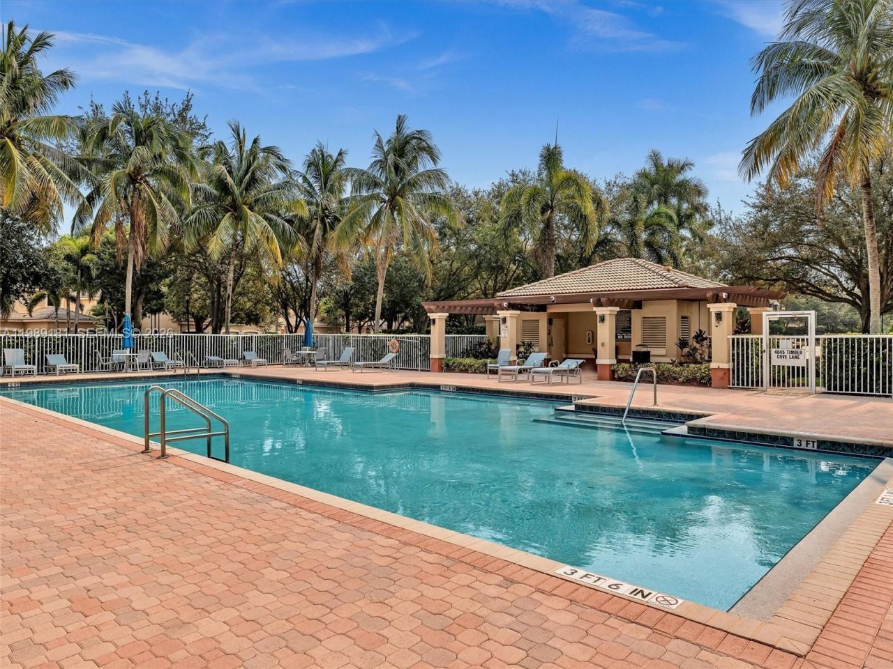 4126 Forest Dr , Weston, FL 33332 Photo