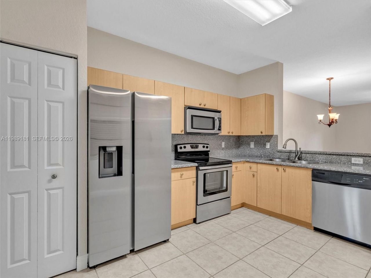 4126 Forest Dr , Weston, FL 33332 Photo