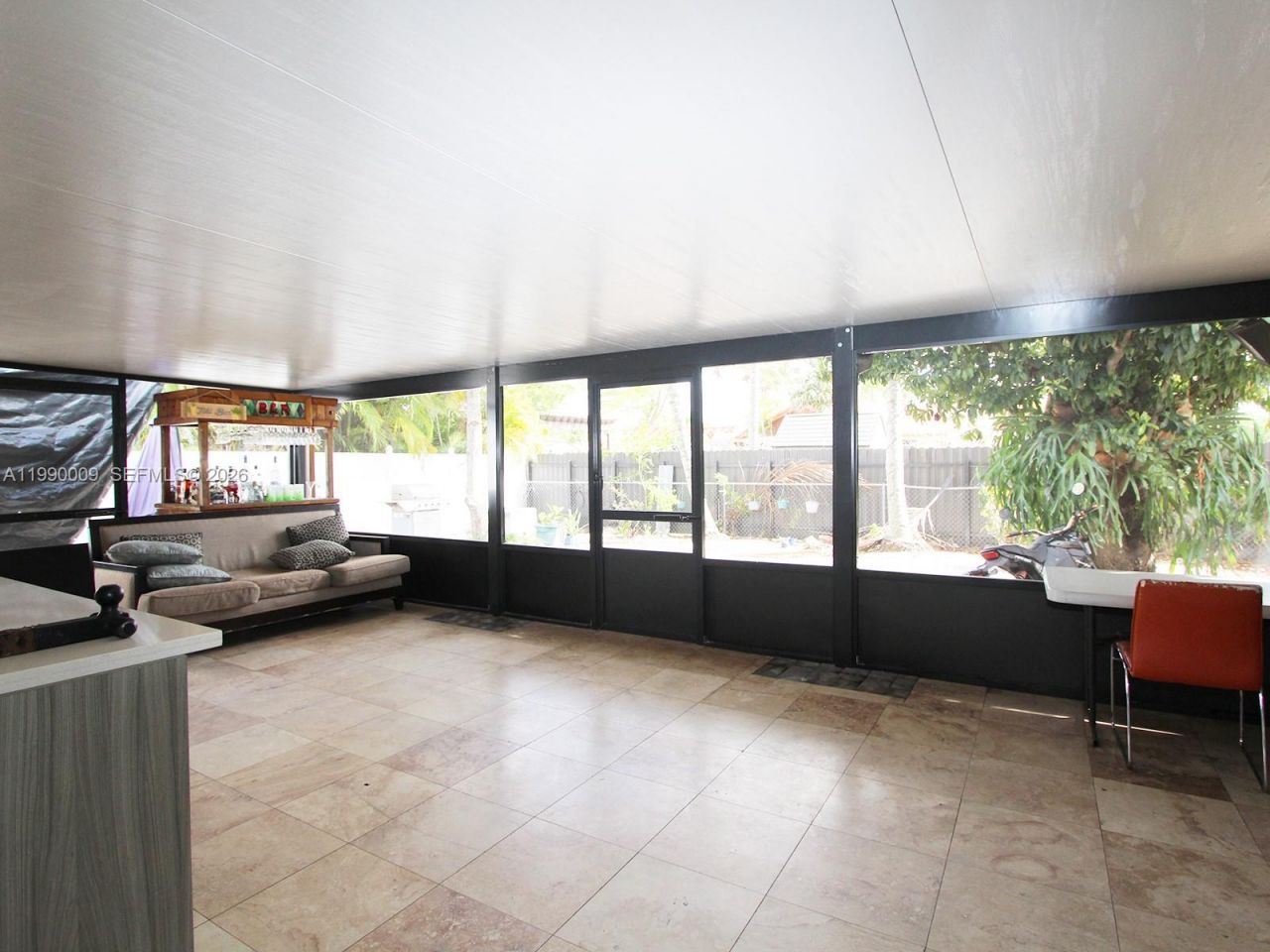 10760 SW 28th St, Miami, FL 33165 Photo