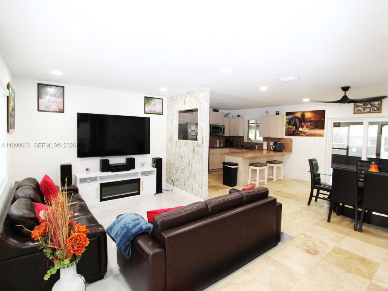 10760 SW 28th St, Miami, FL 33165 Photo