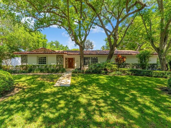 7405 SW 164th St , Palmetto Bay, FL 33157