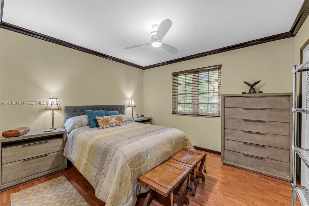 7405 SW 164th St , Palmetto Bay, FL 33157 Photo