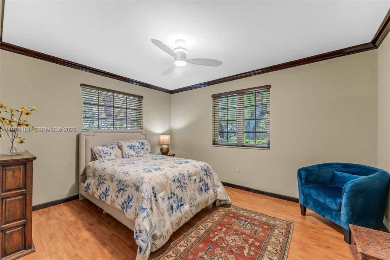 7405 SW 164th St , Palmetto Bay, FL 33157 Photo