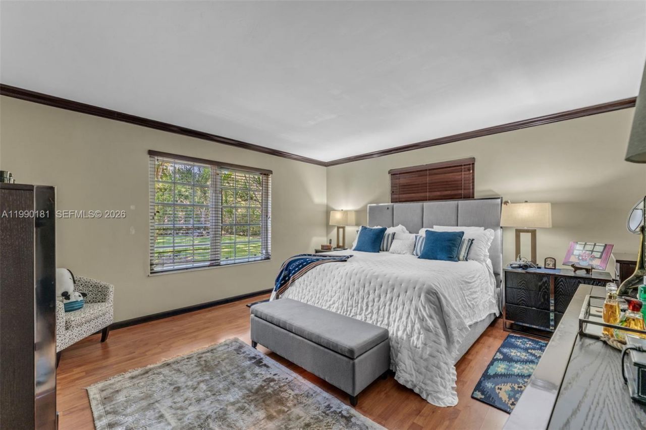 7405 SW 164th St , Palmetto Bay, FL 33157 Photo