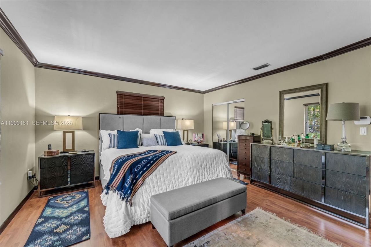 7405 SW 164th St , Palmetto Bay, FL 33157 Photo