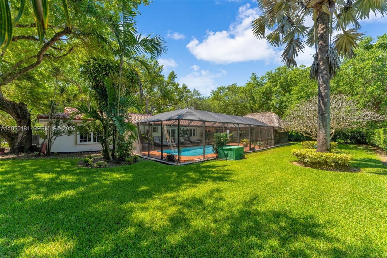 7405 SW 164th St , Palmetto Bay, FL 33157 Photo