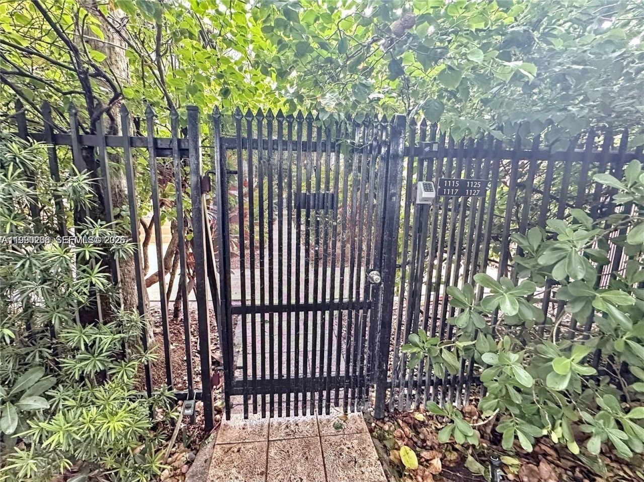 1115 Meridian Ave , Unit 1-1115, Miami Beach, FL 33139 Photo