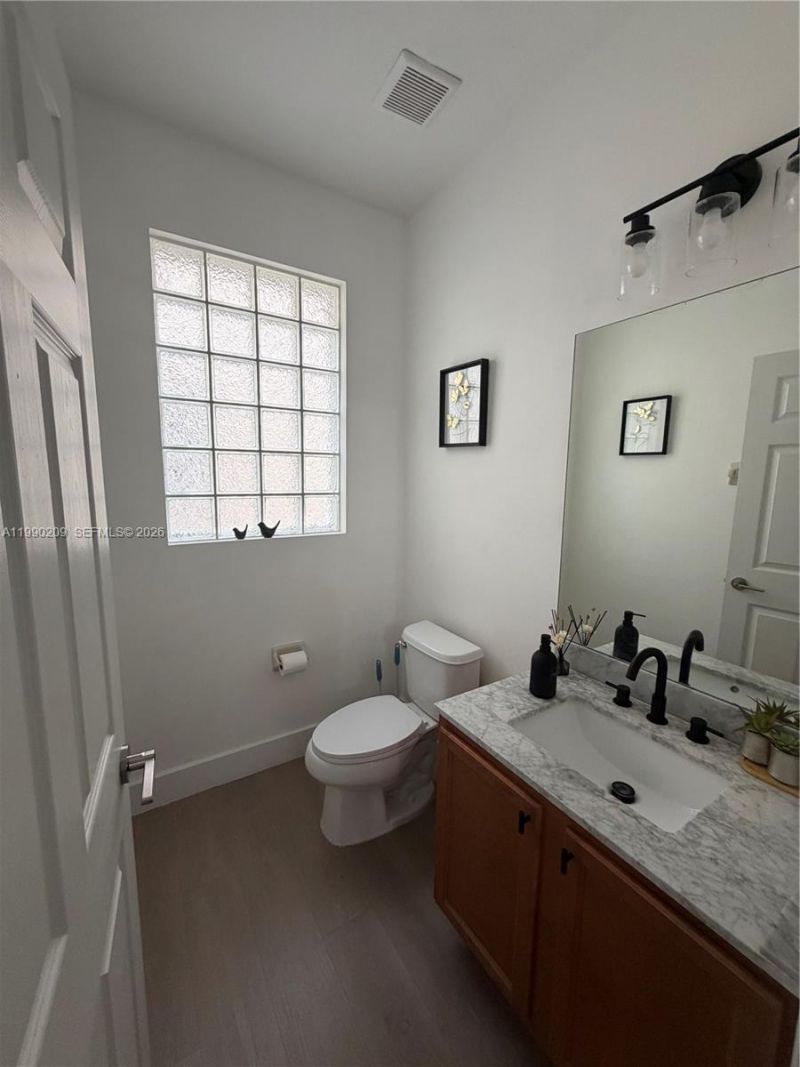 11277 NW 44th Ter, Doral, FL 33178 Photo